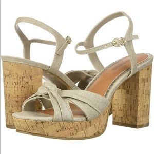 Linen chunky heel sandals 👡 NEW💕🔥